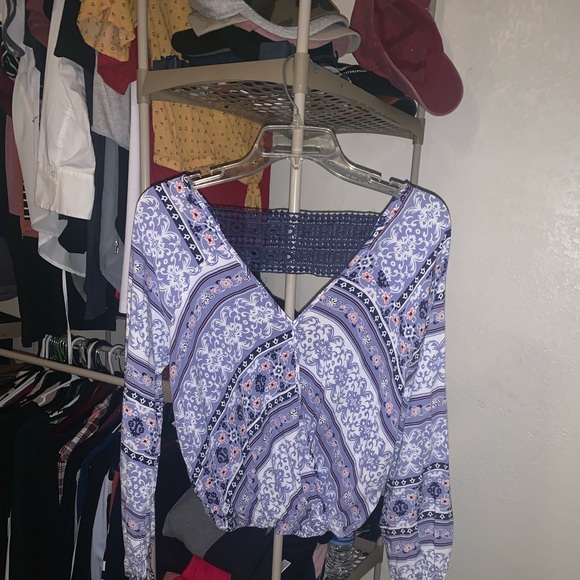 Blouse - Picture 1 of 3